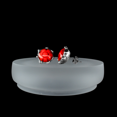 Vörös virágzás fülbevaló