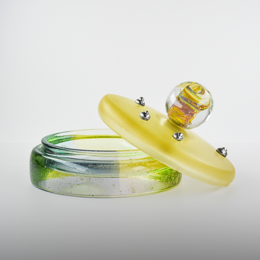 Galaxis ékszertartó