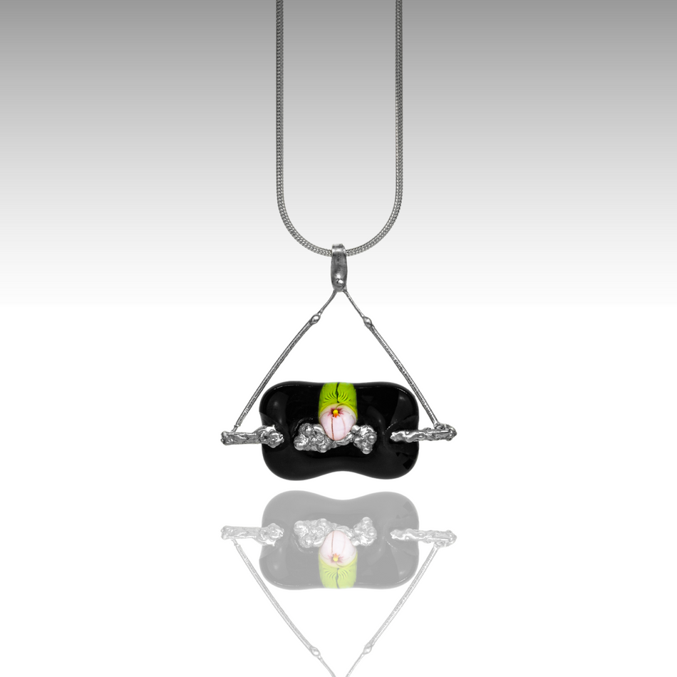 Éjjel a virágmezőn nyaklánc