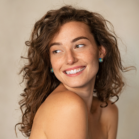 Szivárvány fény fülbevaló