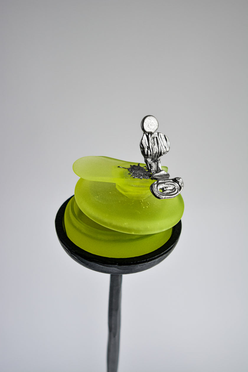 A nő csendje ékszertartó üvegszelence